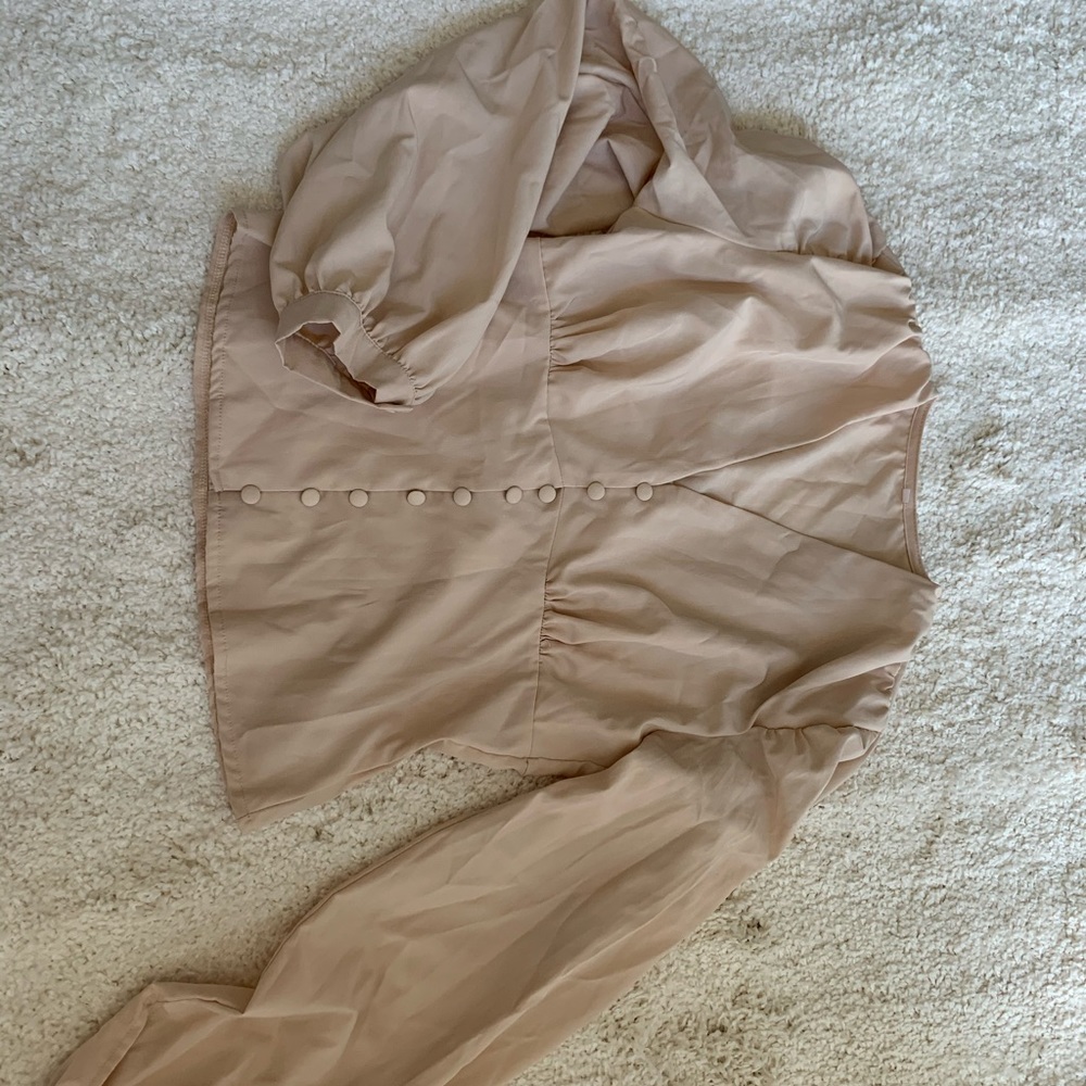 Puff sleeve blouse with buttons